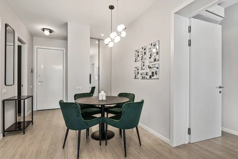 Apartament cu accente verzi, Ansambluri noi, fotografia 3