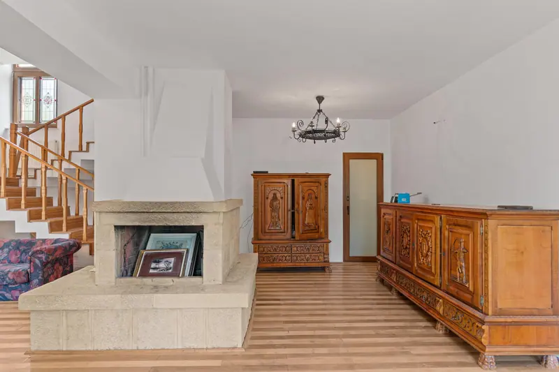 Casă cu grădină și pomi, Pitești, Argeș, fotografia 6